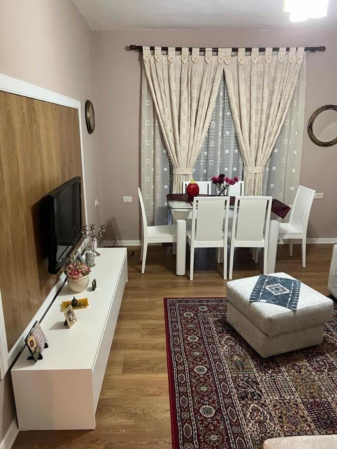 Blloku Tirana Appartement Buitenkant foto