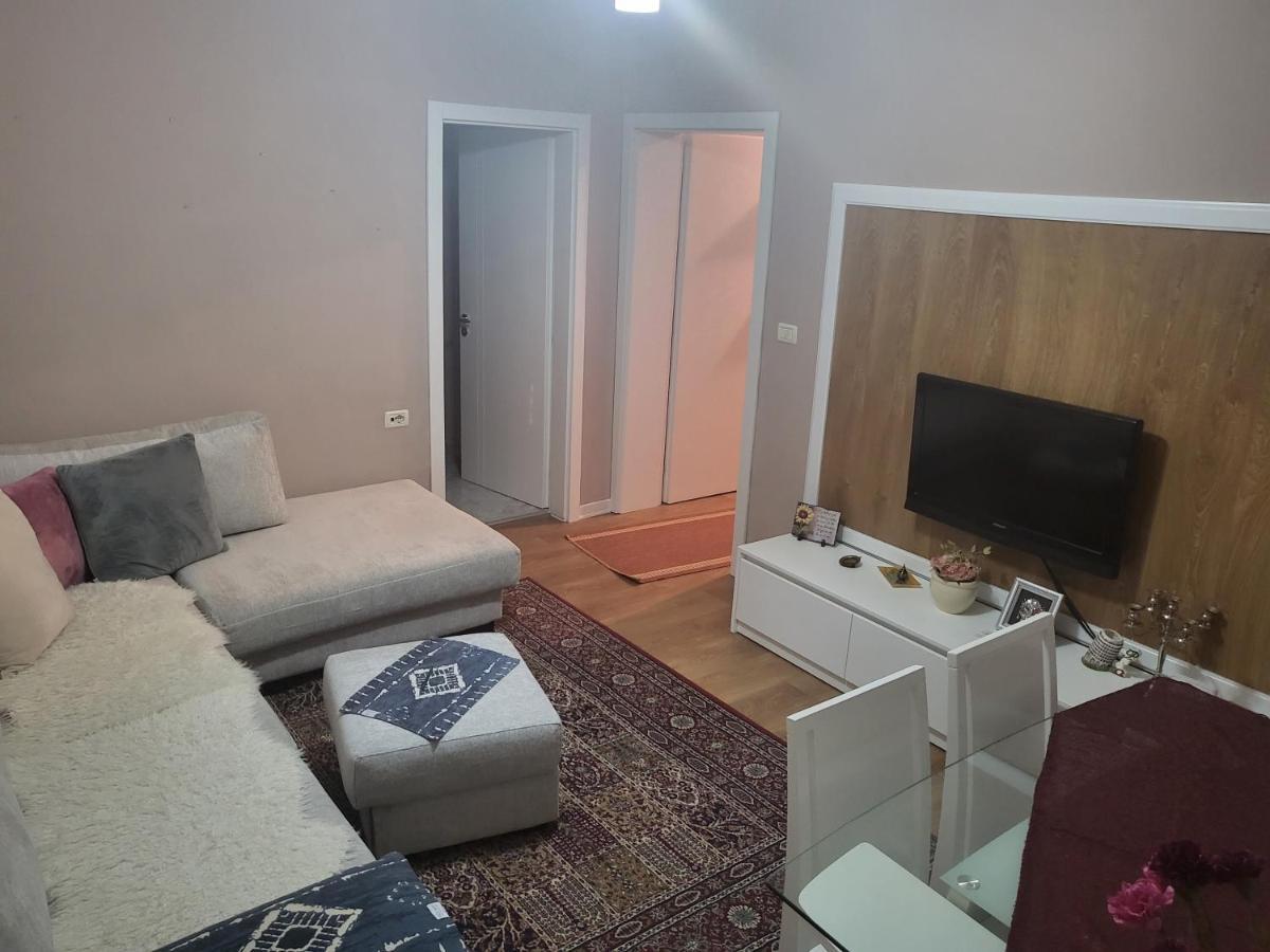Blloku Tirana Appartement Buitenkant foto