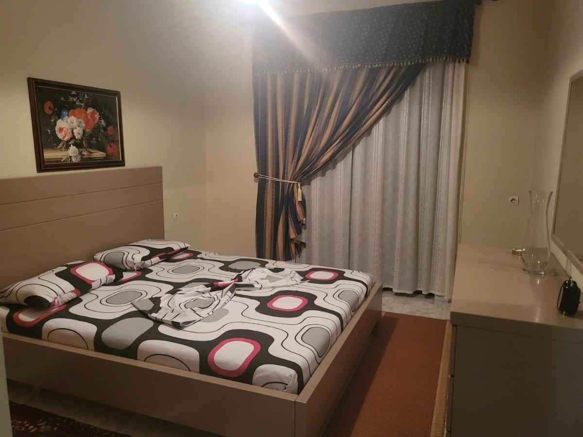 Blloku Tirana Appartement Buitenkant foto